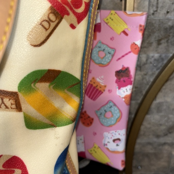 Dooney & Bourke + Kate Spade β οΈ Ice Cream π¦ Bundle - Picture 4 of 7